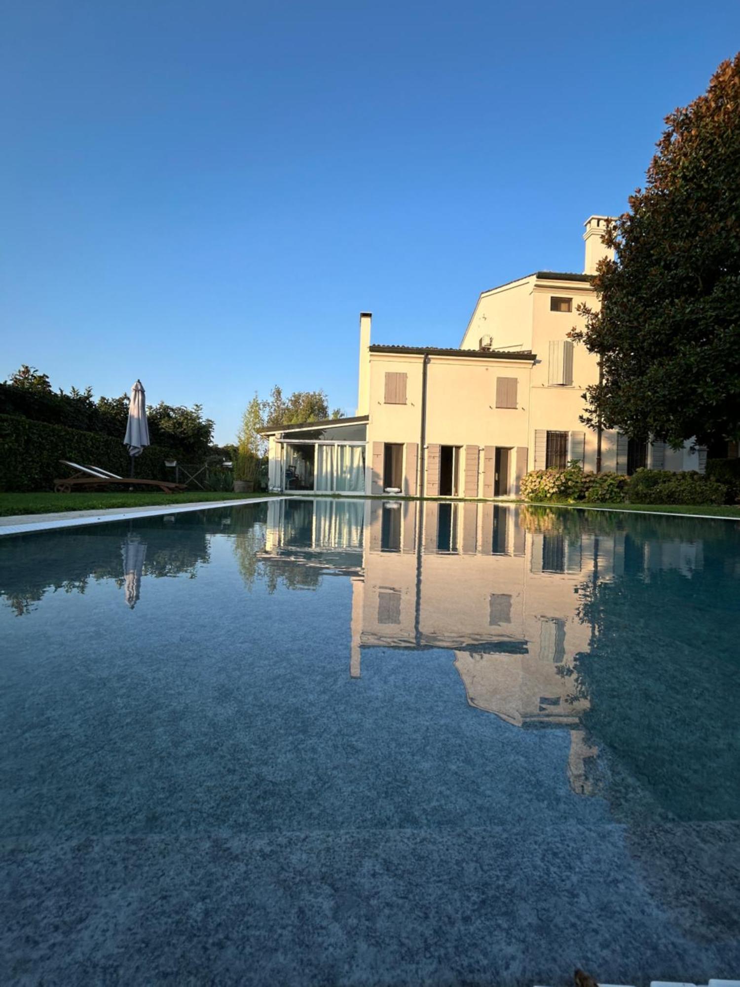 La Celeste Galeria Mantova Bagian luar foto