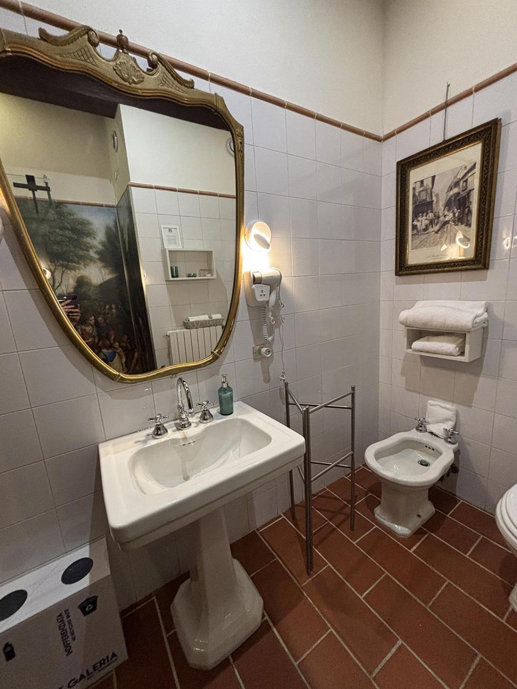 La Celeste Galeria Mantova Bagian luar foto